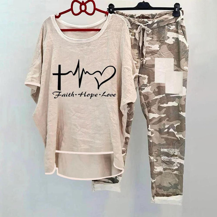 Two-piece set with khaki letter pattern